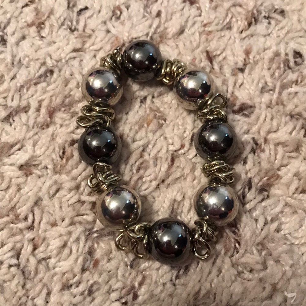 Chunky grey bracelet